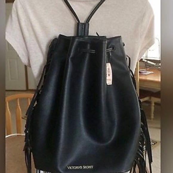 *SOLD*Victoria’s Secret black leather fringe bag - Picture 3 of 5